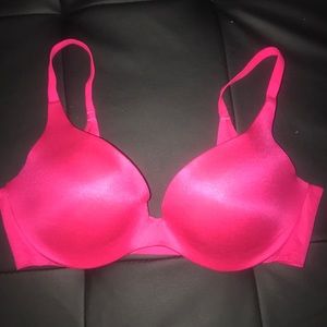 Victoria’s Secret push-up 34D